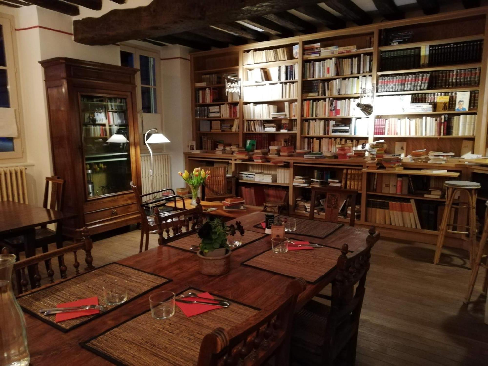 Bed and Breakfast La Virgule De Tanlay Exterior foto